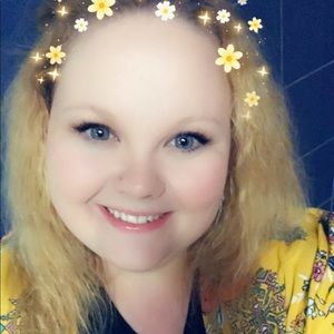 Meet your Posher, Sabrina